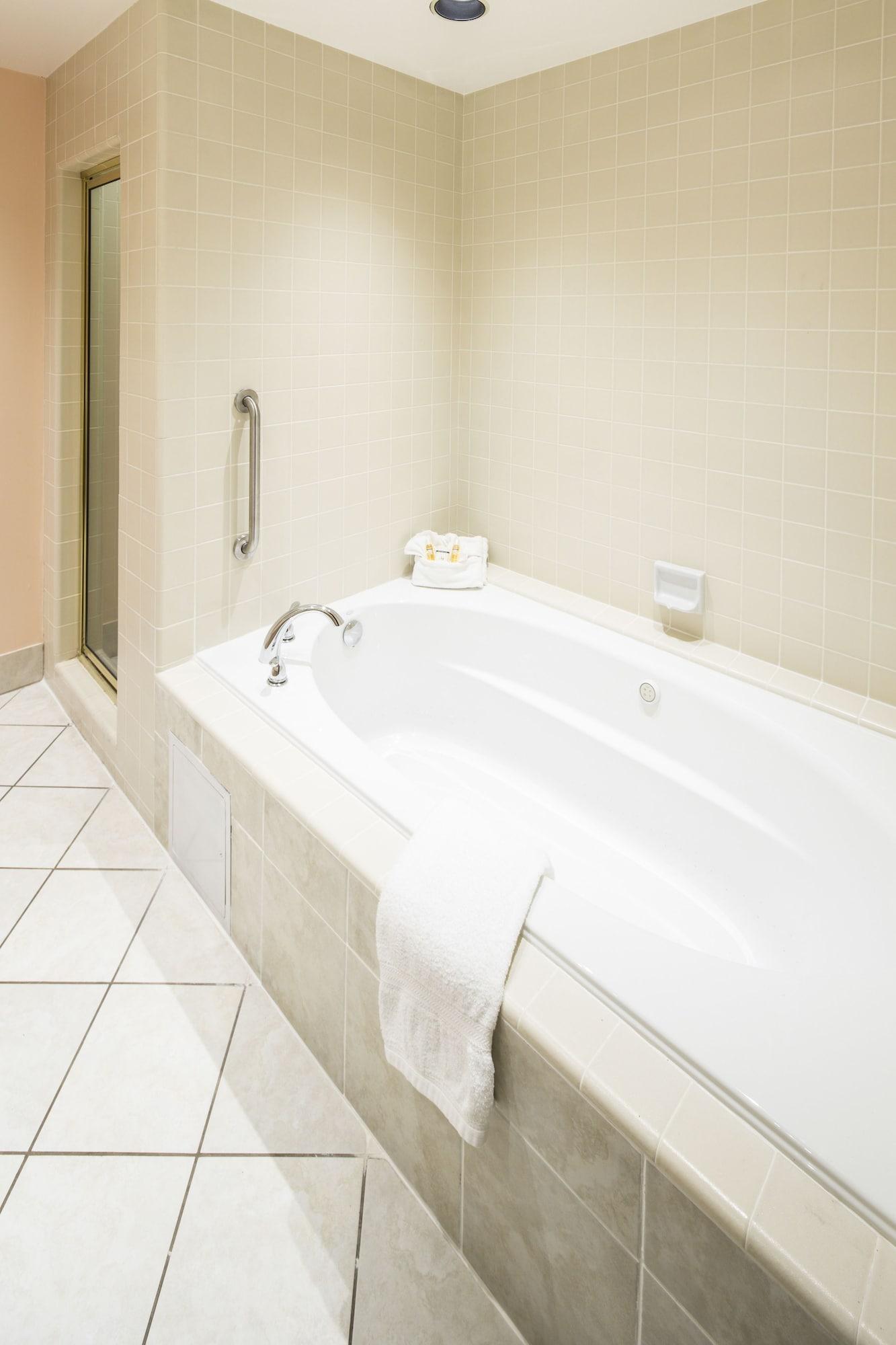 Campbell Inn Hotel Екстер'єр фото