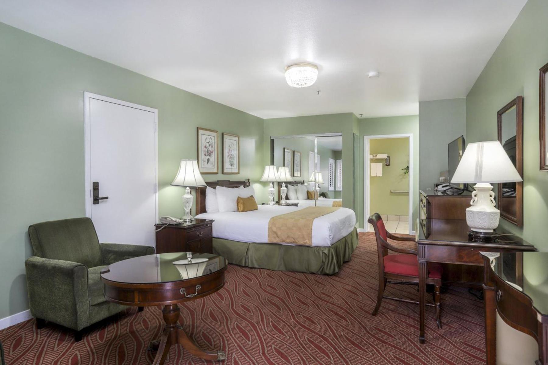 Campbell Inn Hotel Екстер'єр фото